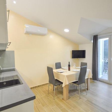 Apartment Ivana I Martina Гребастика Экстерьер фото